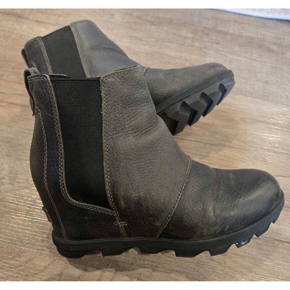 Sorel Boots Womens 9 Joan of‎ Arctic II Chelsea Black Pull On Wedge NL3346-052